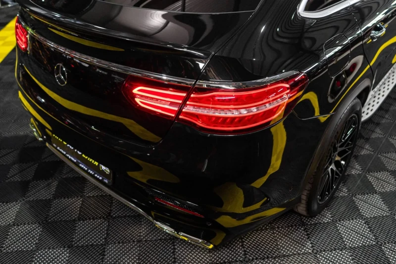 Mercedes-Benz GLE 350 D 4MATIC FULL AMG LINE РЯДКА КОЖА H&K ЛИЗИНГ 100%, снимка 9 - Автомобили и джипове - 53598813
