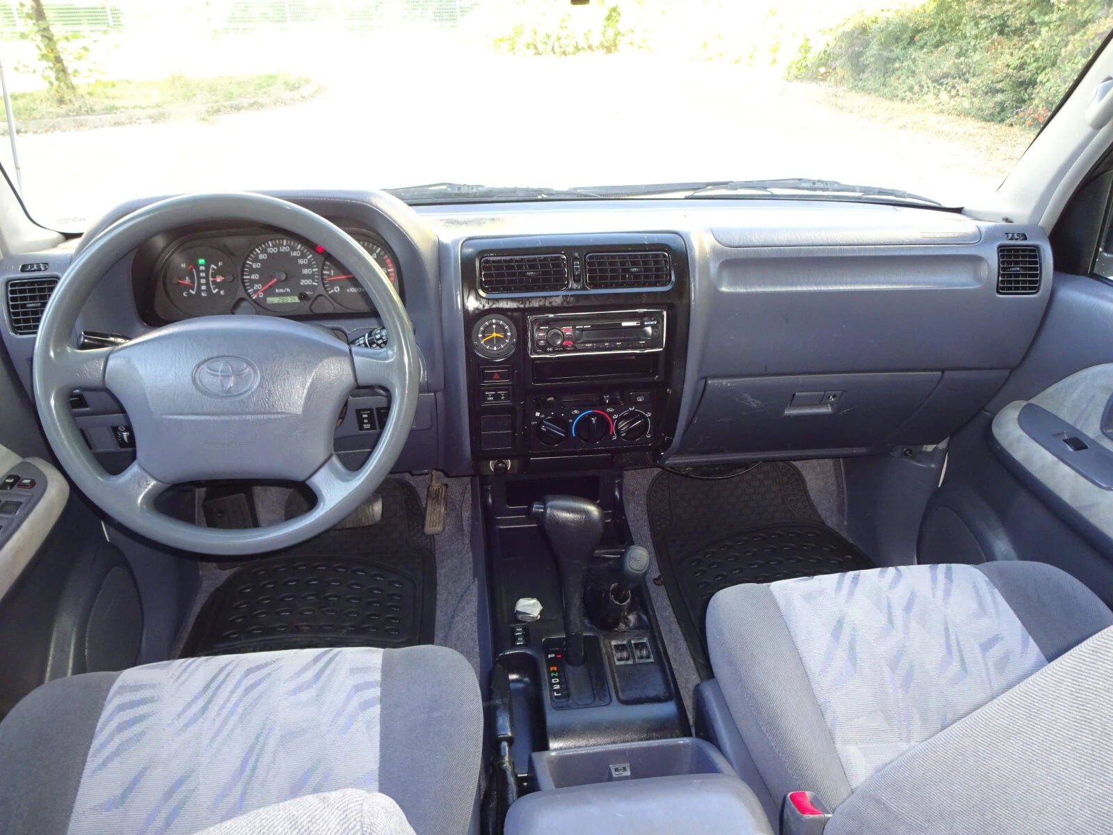 Toyota Land cruiser KDJ95* AUT*  - изображение 8