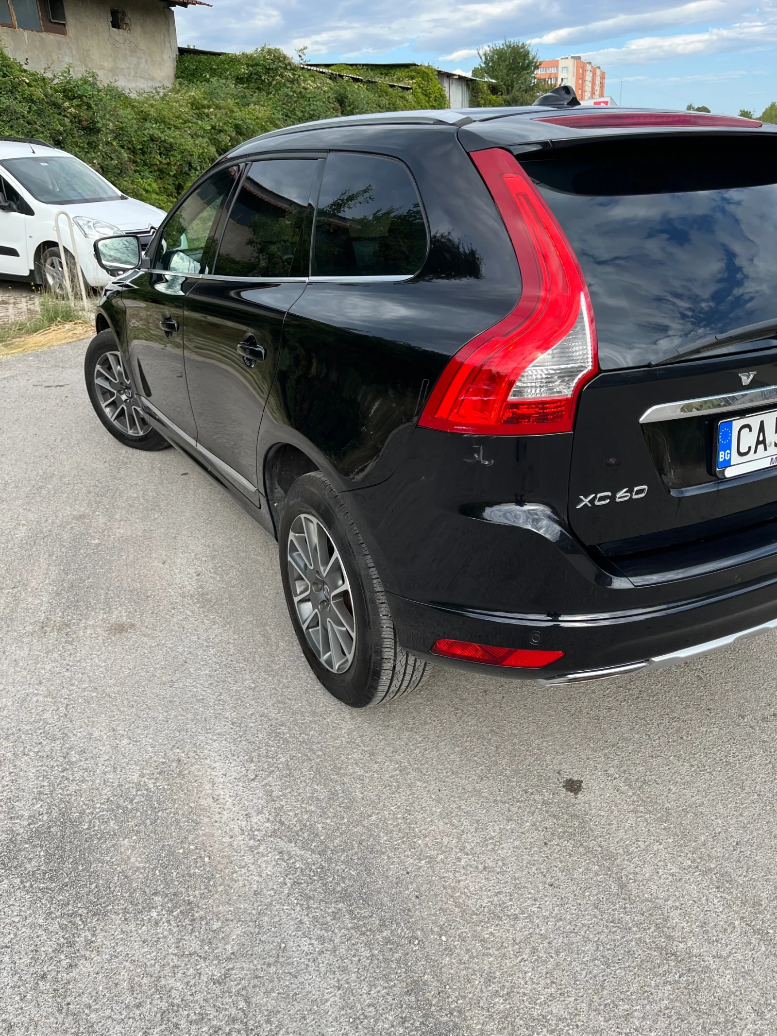 Volvo XC60  - изображение 5