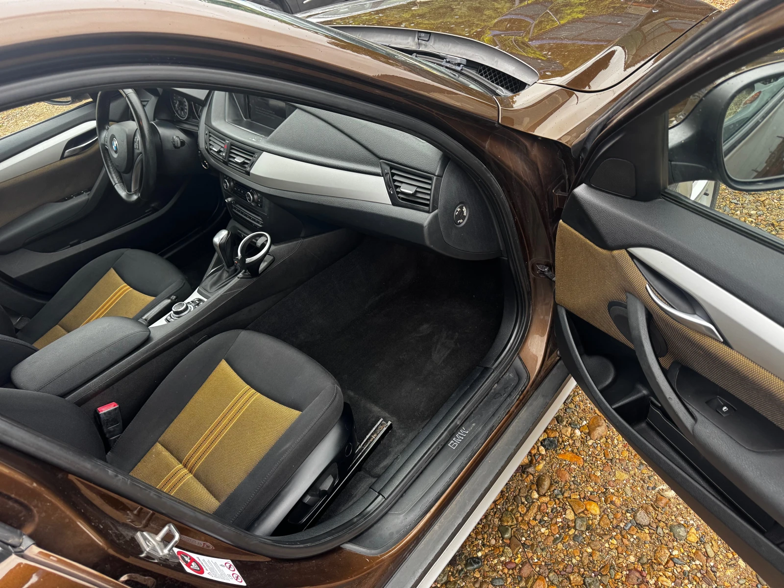 BMW X1 2.0-143* AUTOMAT* 4x4* NAVI* NOV VNOS*  | Mobile.bg — изображение 14