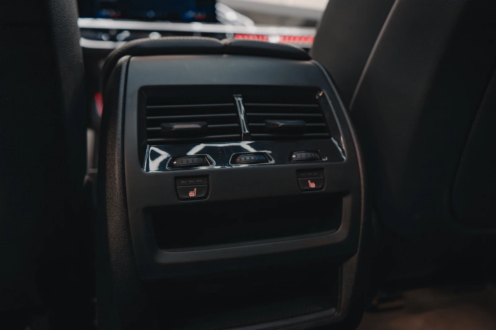 BMW X5 40i xDrive* M PACKET* * HARMAN/KARDON* LED | Mobile.bg   4