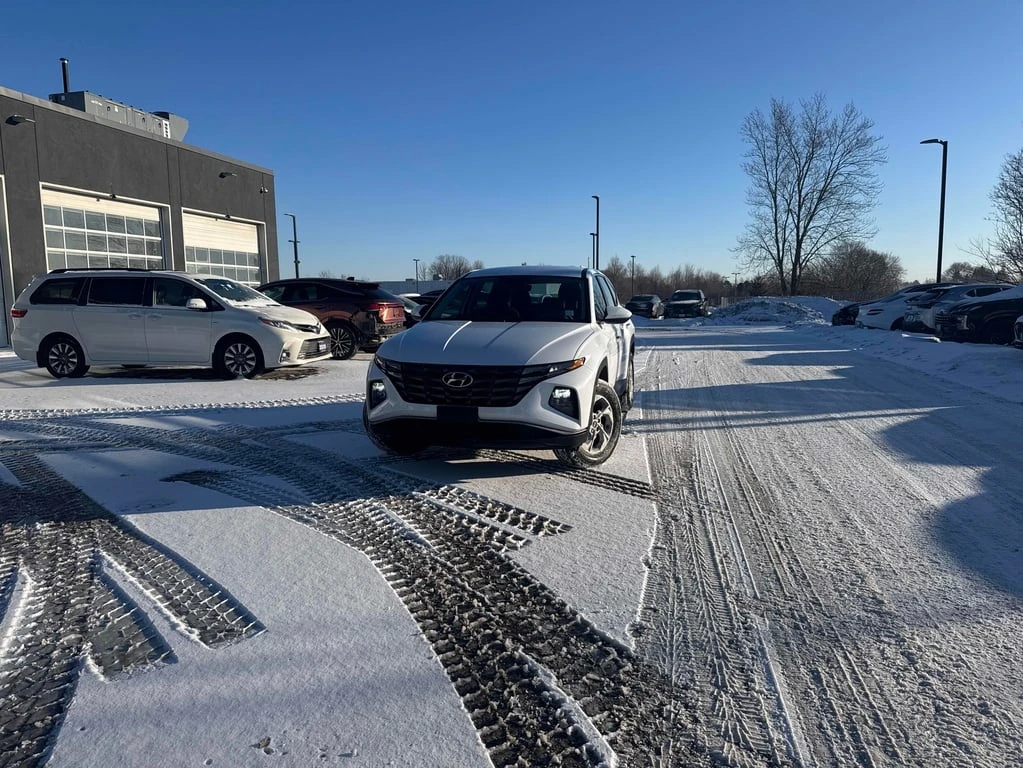 Hyundai Tucson * Essential * CARFAX * ���� �� �� | Mobile.bg � ����������� 1