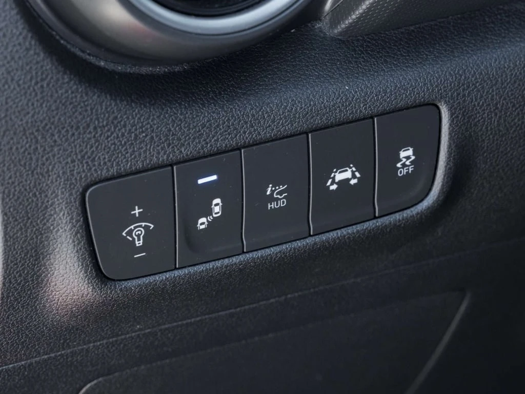 Hyundai Kona * Ultimate * CARFAX * ЦЕНА ДО БГ - изображение 8