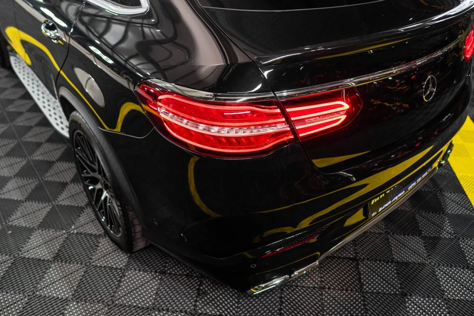 Mercedes-Benz GLE 350 D 4MATIC FULL AMG LINE РЯДКА КОЖА H&K ЛИЗИНГ 100% - изображение 6