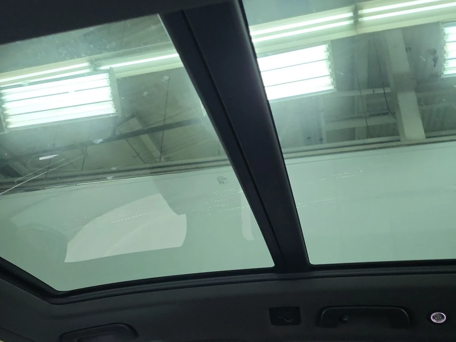 Audi Q7 Progressiv* 360View* Pan/Roof* Обдух* CarPlay* Key, снимка 13 - Автомобили и джипове - 54073234