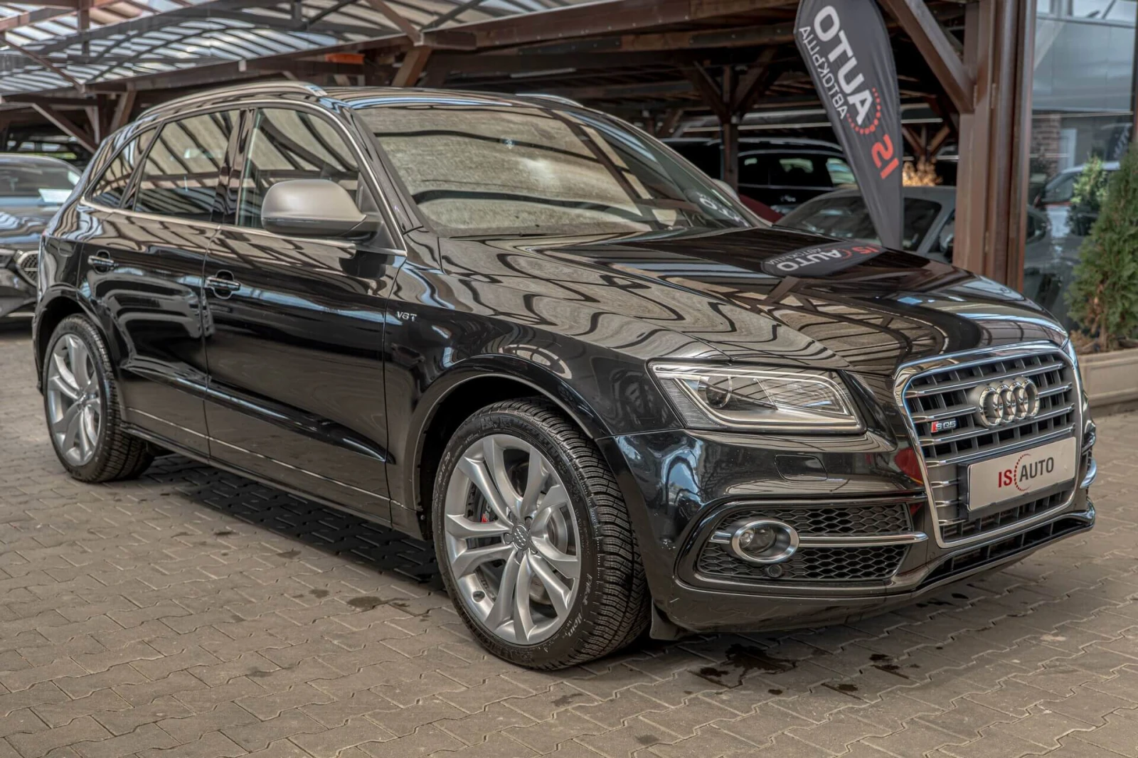 Audi SQ5 3.0BiTDI/Bang&Olufsen/Carbon/Камера/Панорама/Подгр, снимка 2 - Автомобили и джипове - 54181034