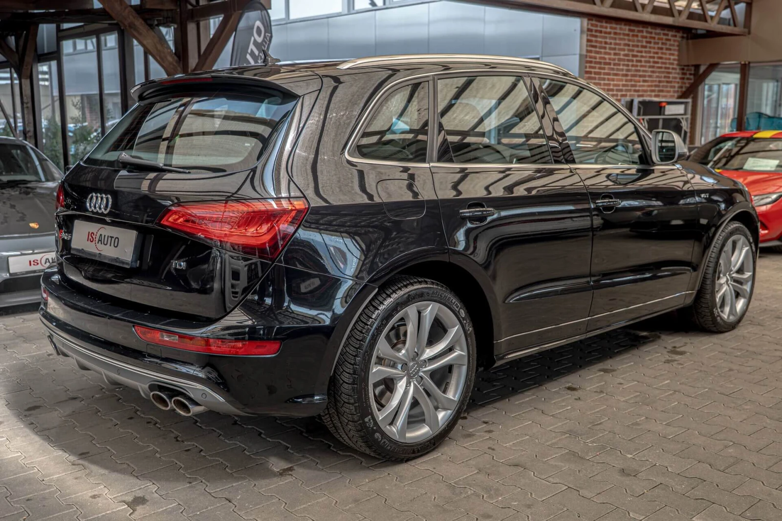 Audi SQ5 3.0BiTDI/Bang&Olufsen/Carbon/Камера/Панорама/Подгр, снимка 6 - Автомобили и джипове - 54181034