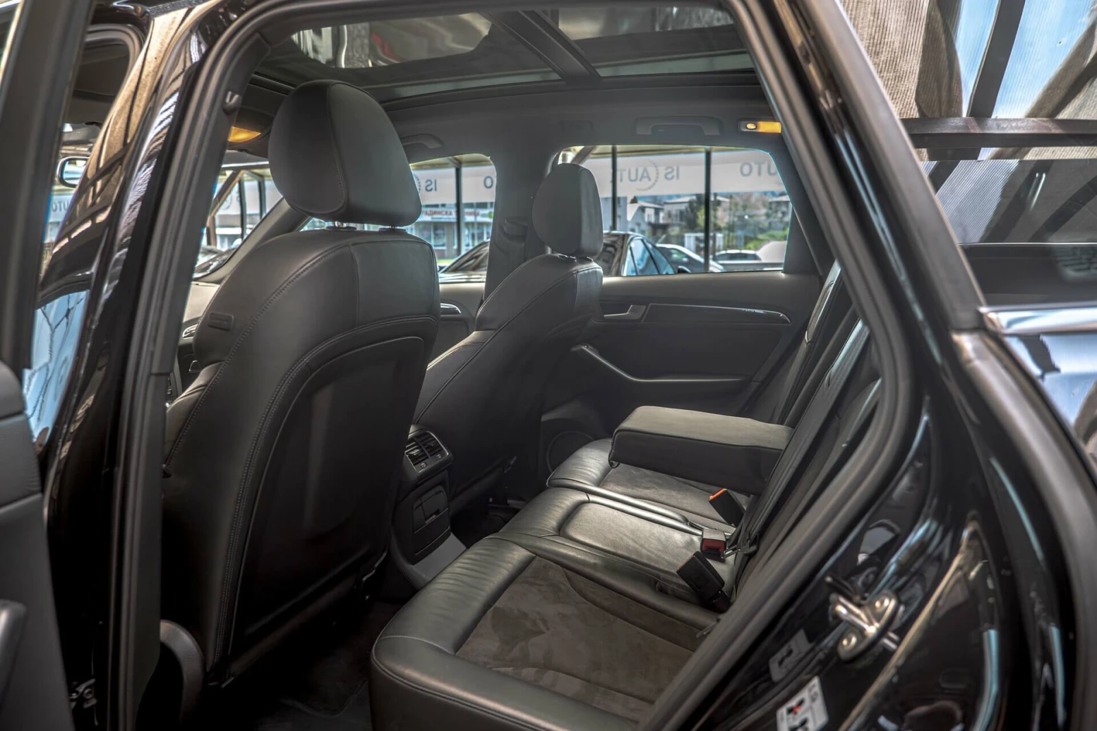 Audi SQ5 3.0BiTDI/Bang&Olufsen/Carbon/Камера/Панорама/Подгр, снимка 9 - Автомобили и джипове - 54181034