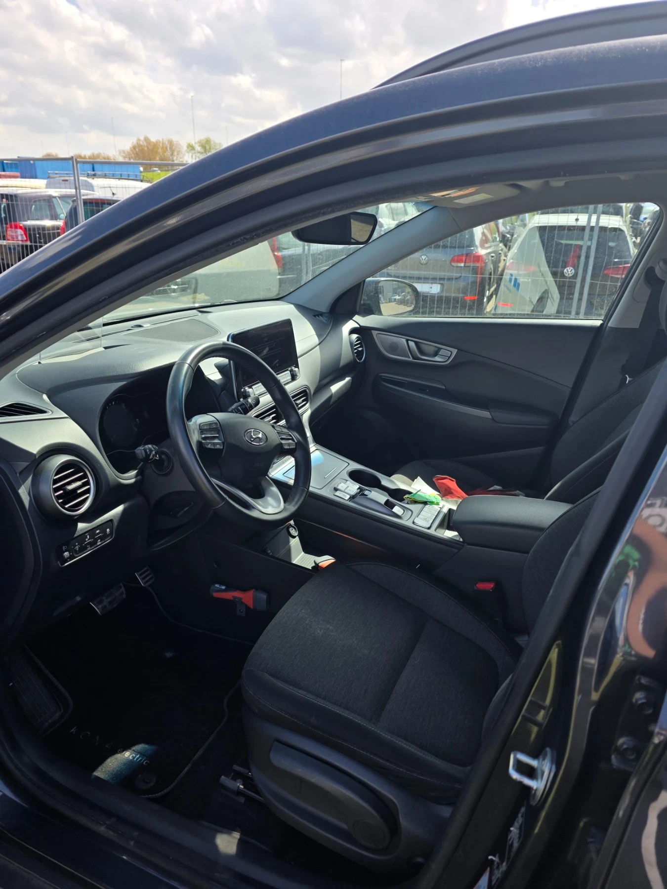 Hyundai Kona 64 kwh / Налична 21.04 / понеделник /, снимка 3 - Автомобили и джипове - 54228236