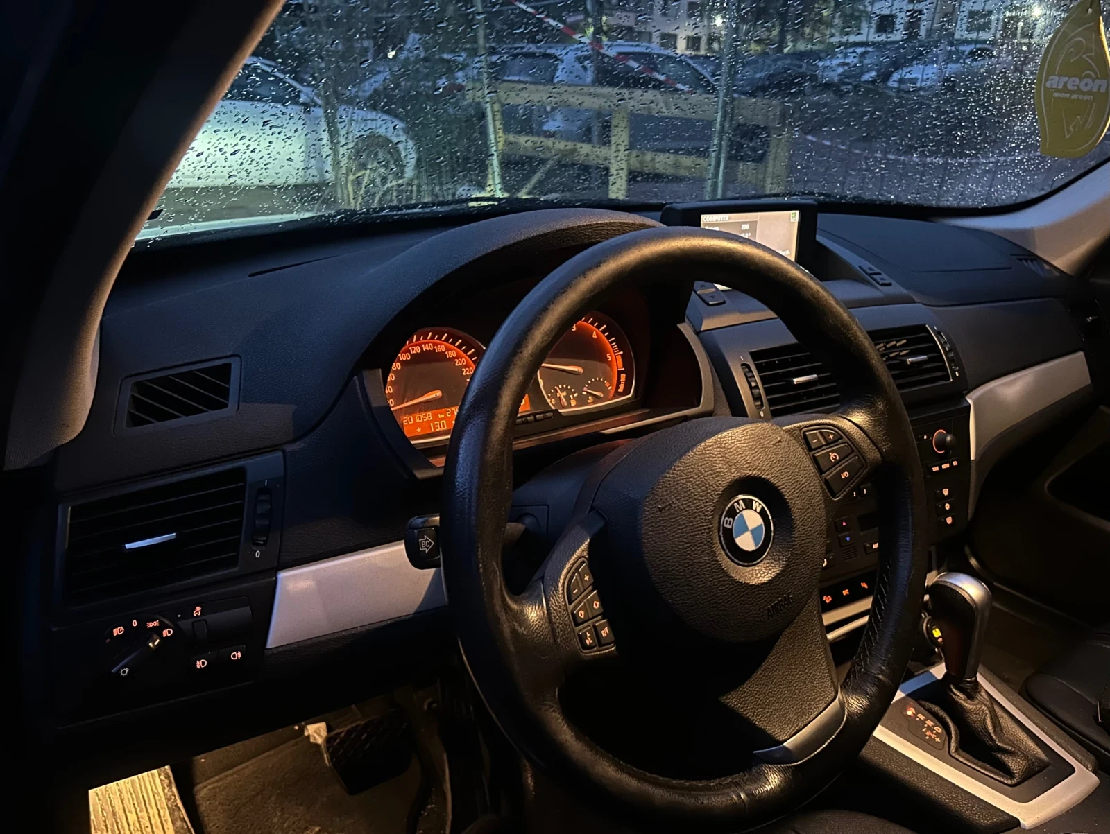 BMW X3, снимка 6 - Автомобили и джипове - 54358245