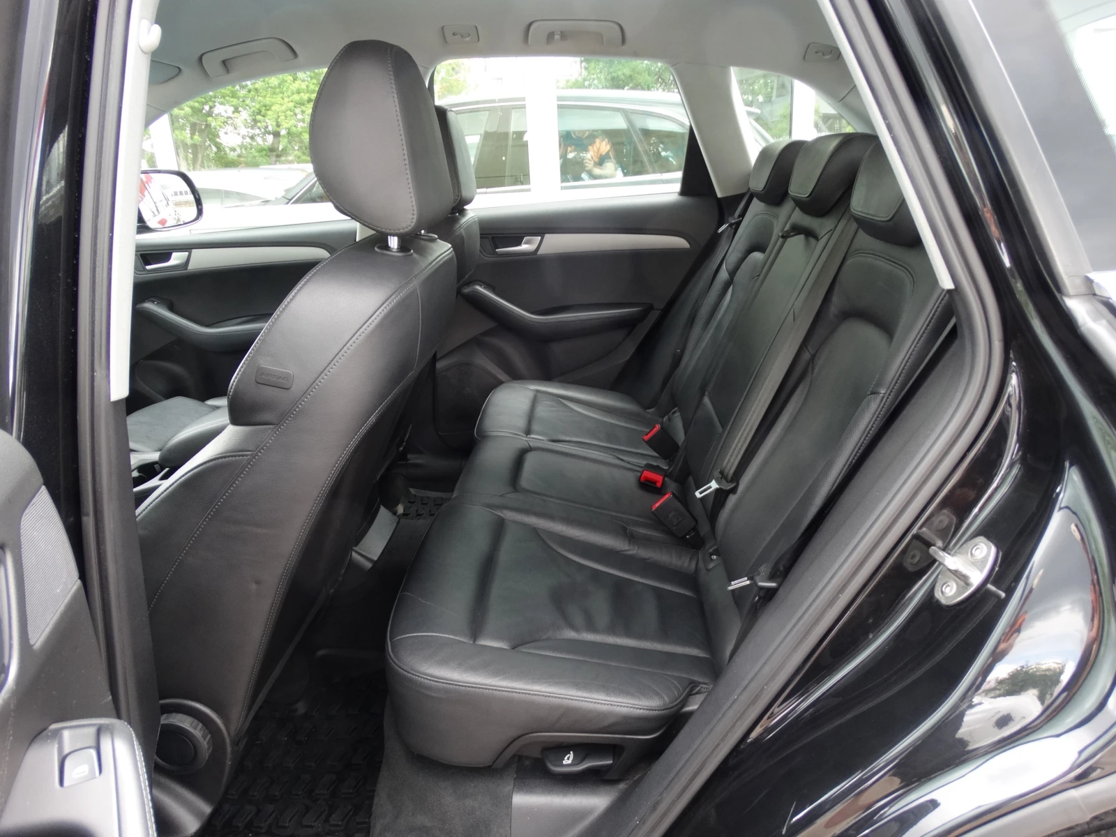 Audi Q5 2.0TDI-177k.c. EURO 5B, снимка 9 - Автомобили и джипове - 54702741