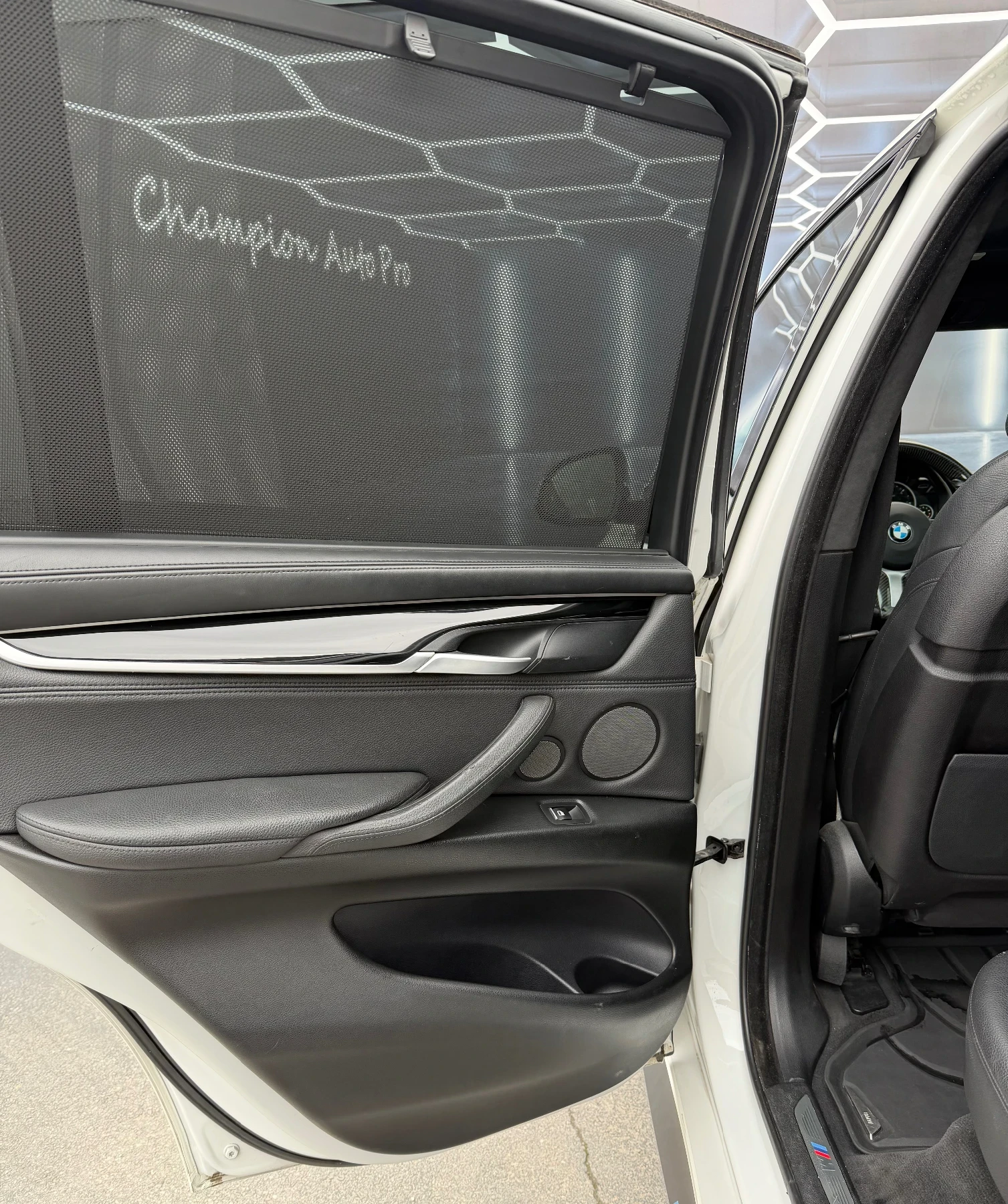 BMW X5 M50 D M-Packet, снимка 13 - Автомобили и джипове - 54747956
