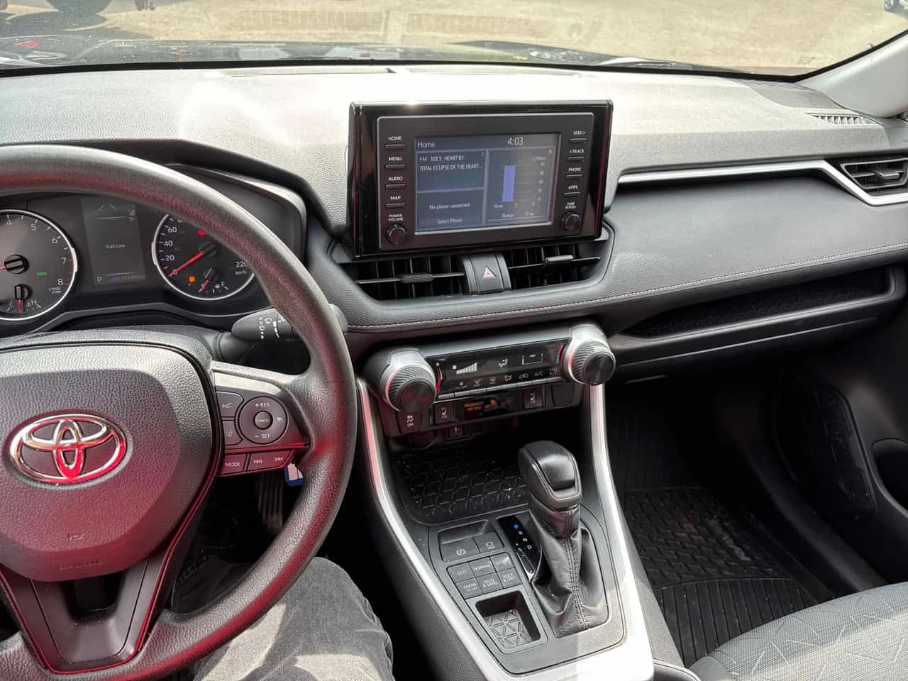 Toyota Rav4 * LE * АВТОКРЕДИТ * ГЛАВНО ПРЕДСТАВИТЕЛСТВО, снимка 8 - Автомобили и джипове - 55640733