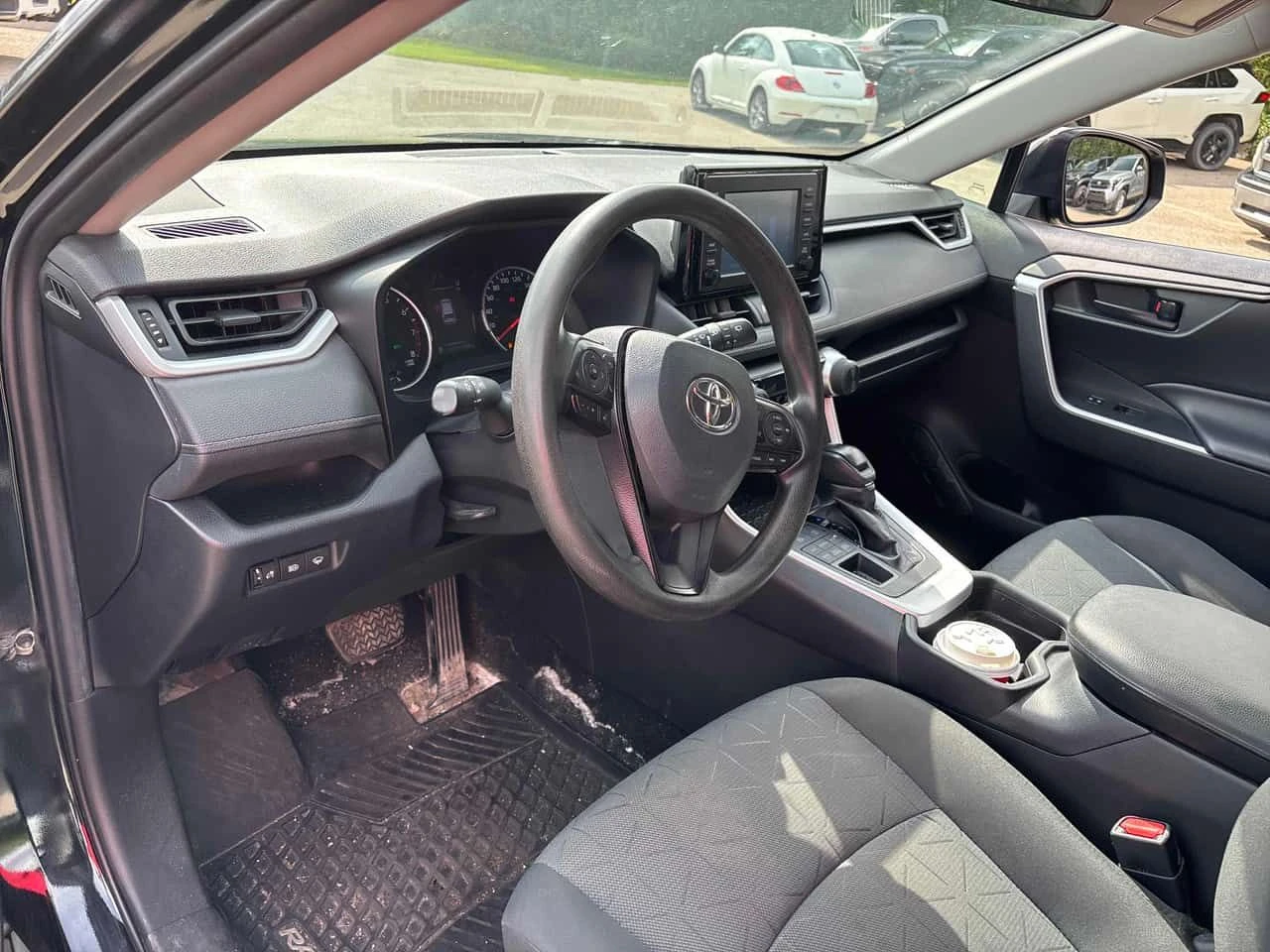 Toyota Rav4 * LE * АВТОКРЕДИТ * ГЛАВНО ПРЕДСТАВИТЕЛСТВО, снимка 7 - Автомобили и джипове - 55640733
