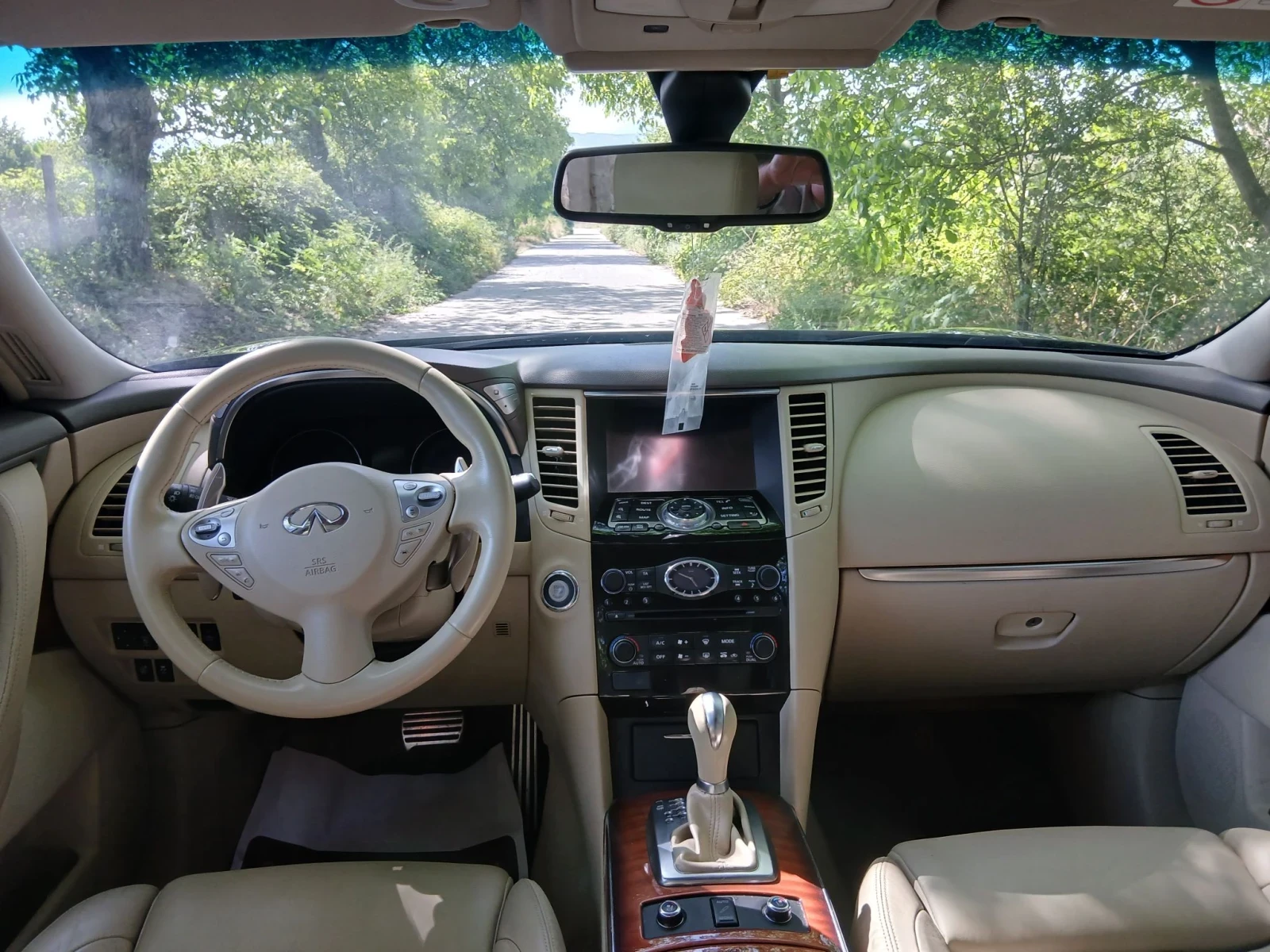 Infiniti QX70 3.0 d 4x4 | Mobile.bg � ����������� 9