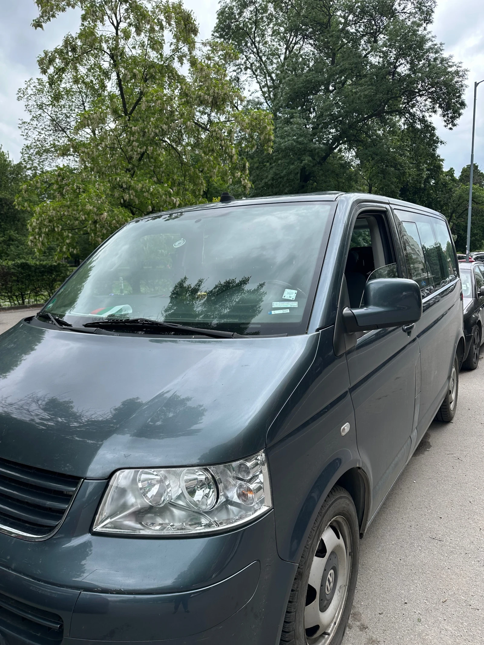VW Caravelle, снимка 7 - Бусове и автобуси - 54651865