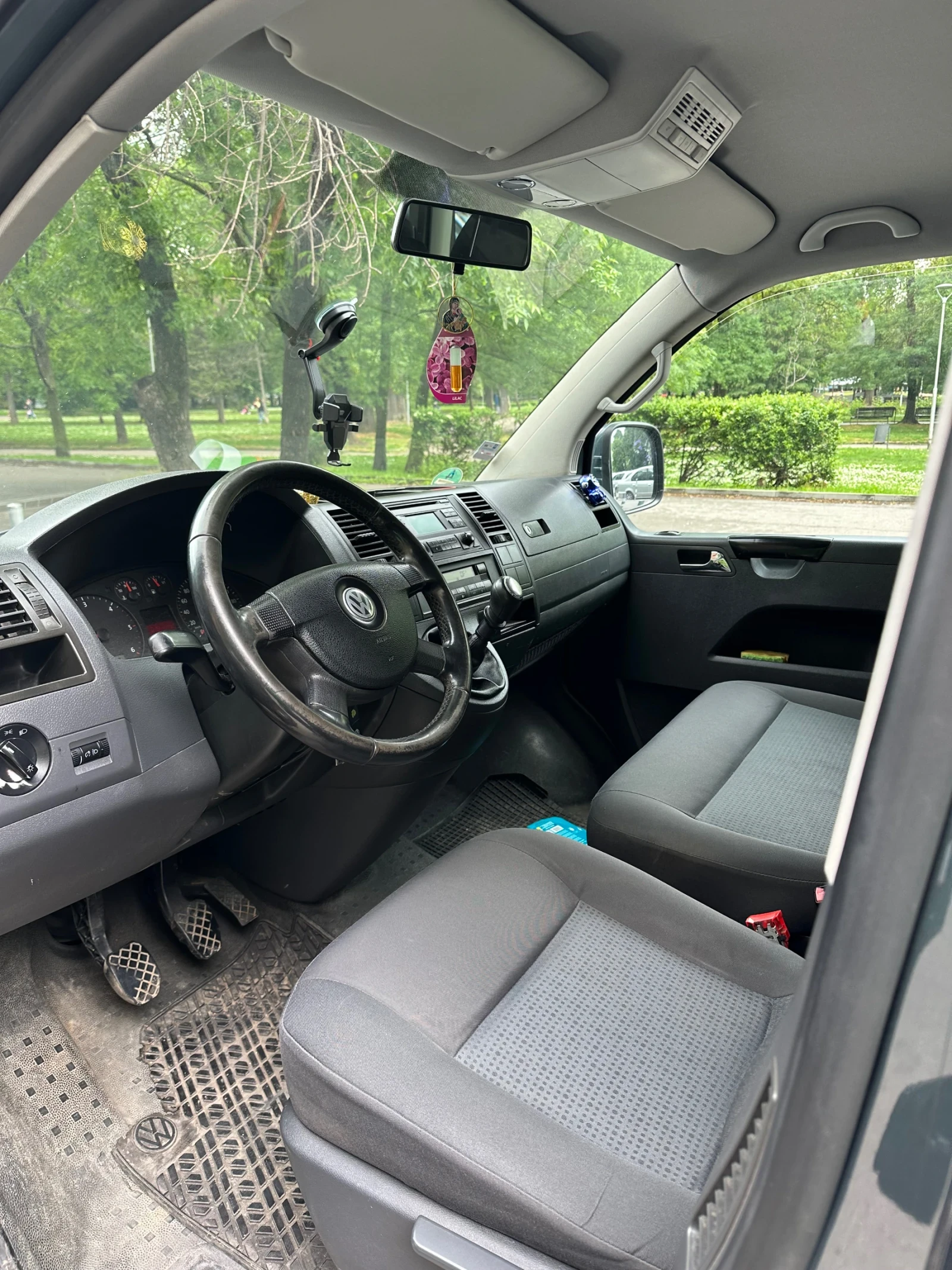 VW Caravelle, снимка 5 - Бусове и автобуси - 54651865