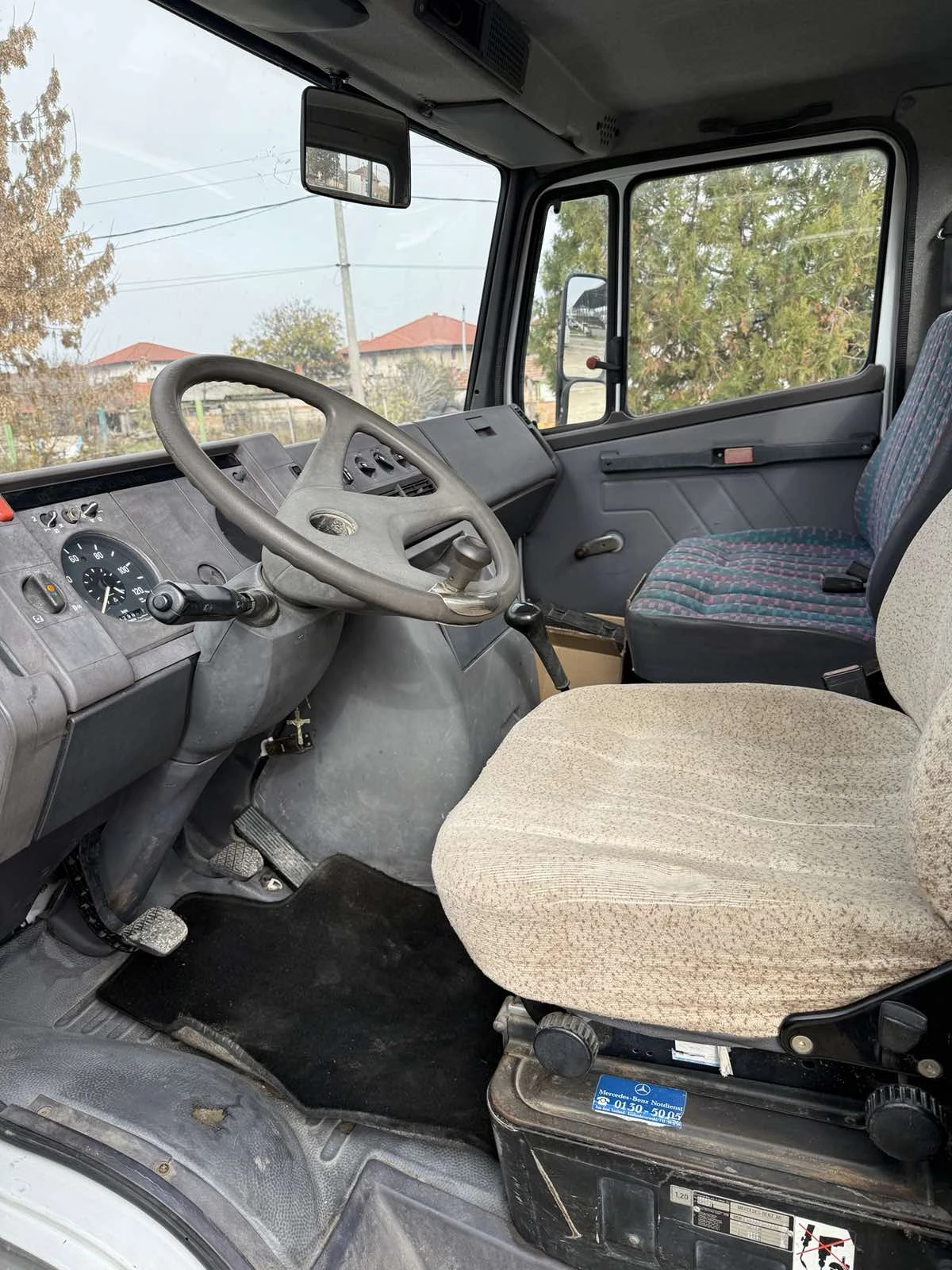 Mercedes-Benz 809, снимка 9 - Бусове и автобуси - 55621103