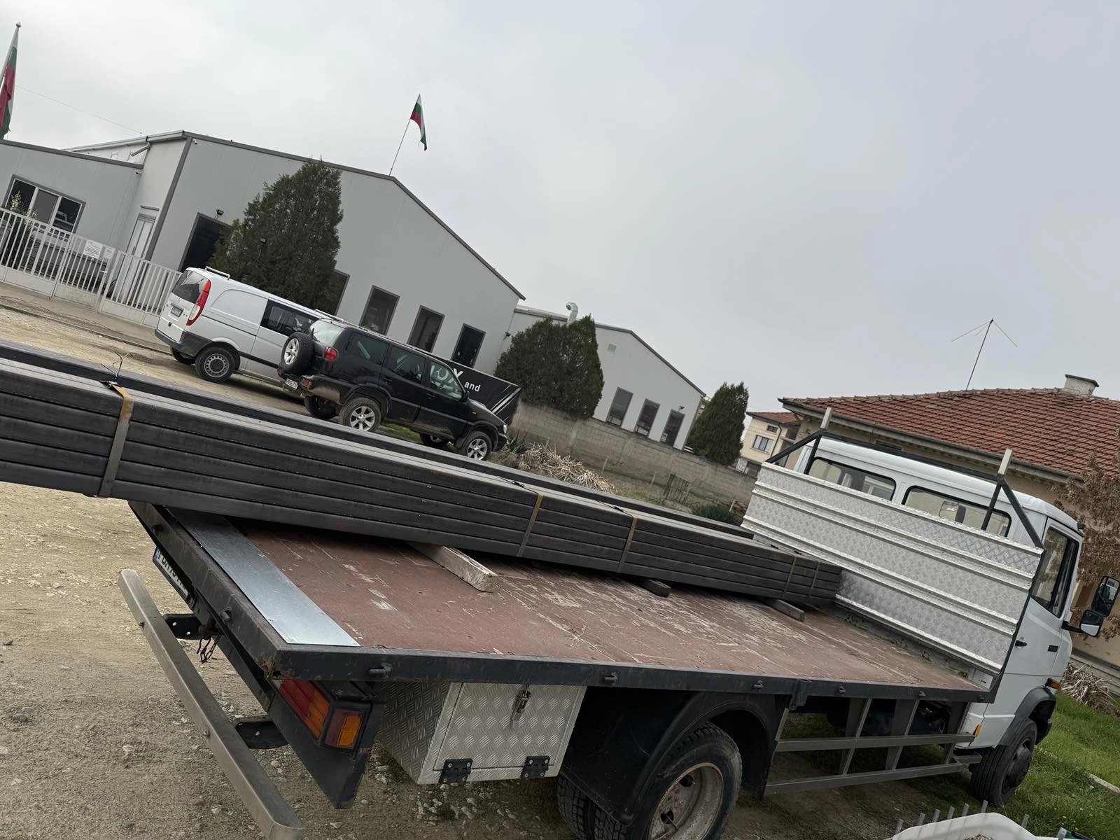 Mercedes-Benz 809, снимка 8 - Бусове и автобуси - 55621103