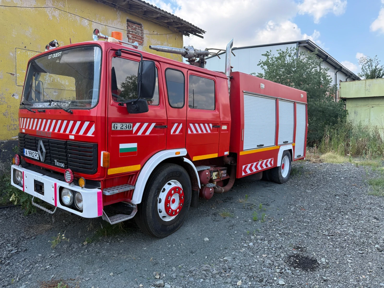 Renault G G230 Пожарен, снимка 3 - Камиони - 55261301