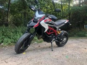  Ducati Hypermotard 