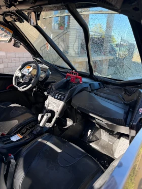 ����� �� �������� �� Can-Am Maverick X3 XRS