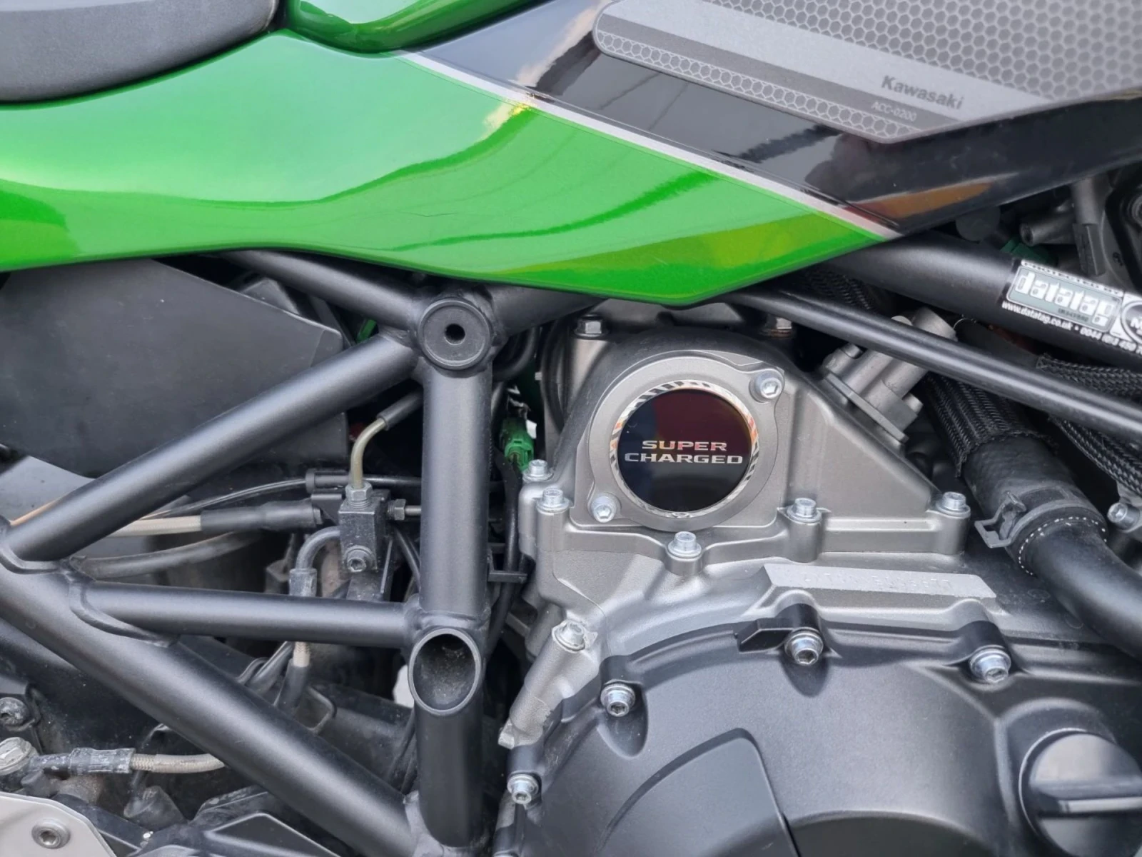 Kawasaki Ninja H2 SX - изображение 7