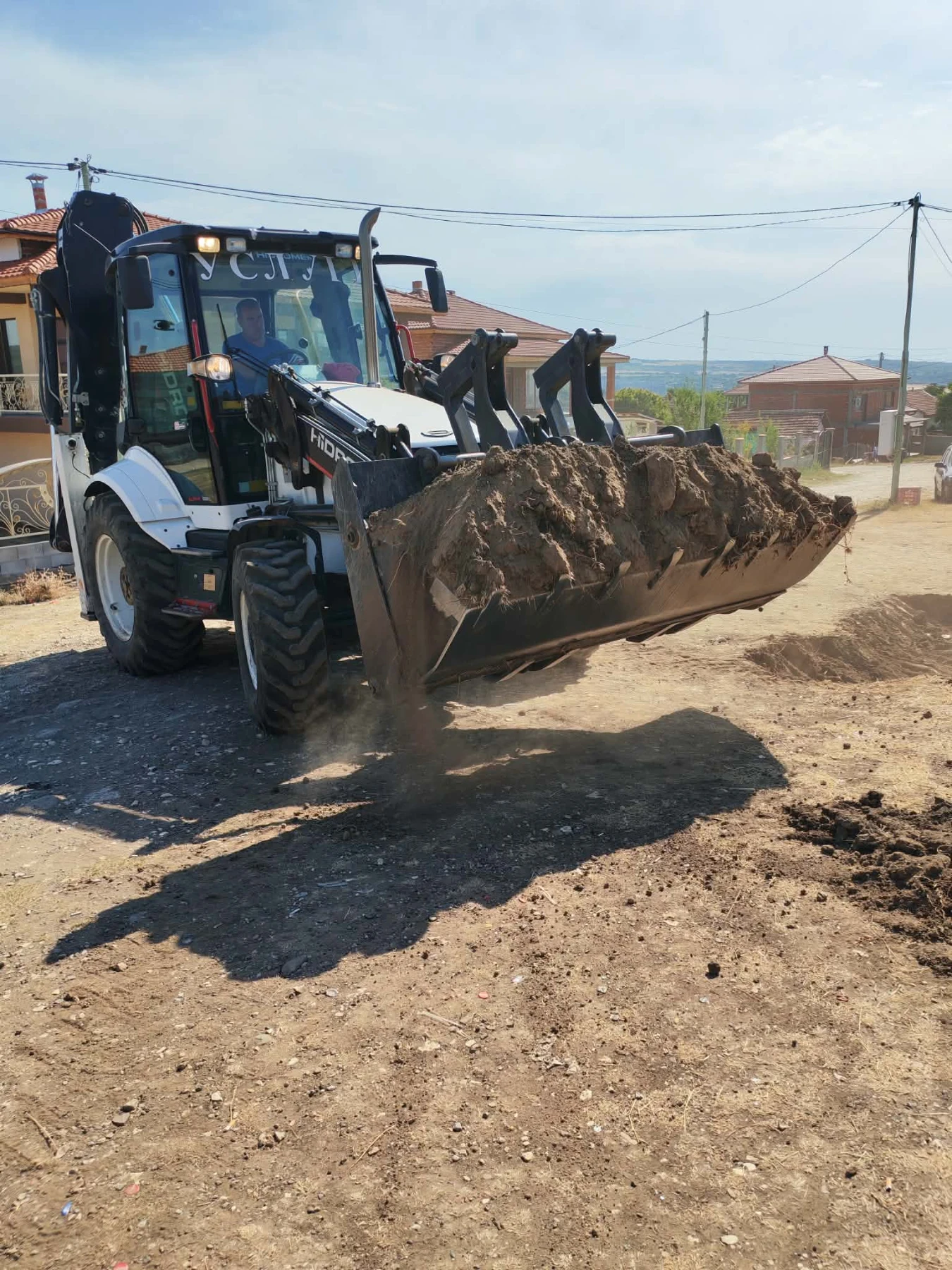 Багер Hidromek  Hidromek