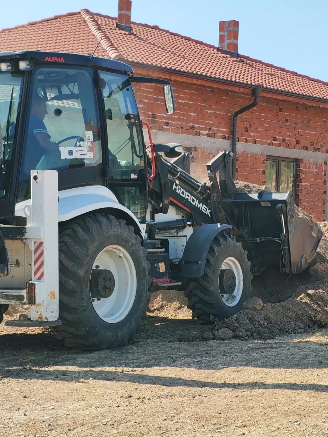 Багер Hidromek  Hidromek, снимка 2 - Индустриална техника - 54825406
