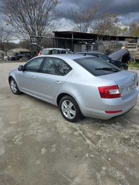 Skoda Octavia ДЕСЕН ВОЛАН, снимка 4