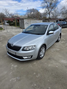 Skoda Octavia ДЕСЕН ВОЛАН, снимка 1