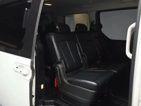 Hyundai Staria, снимка 10