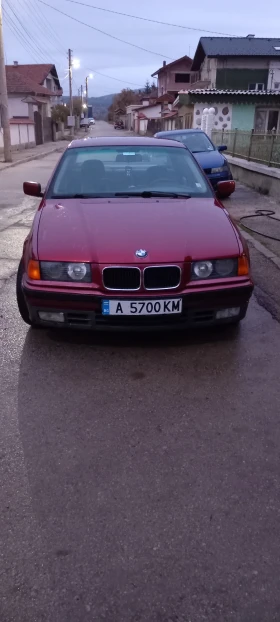     BMW 318 E36