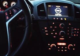 Opel Insignia СПЕШНО! като Нова, Ниска цена 5л/100км, снимка 7