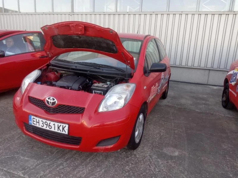 Toyota Yaris, снимка 8 - Автомобили и джипове - 47999252