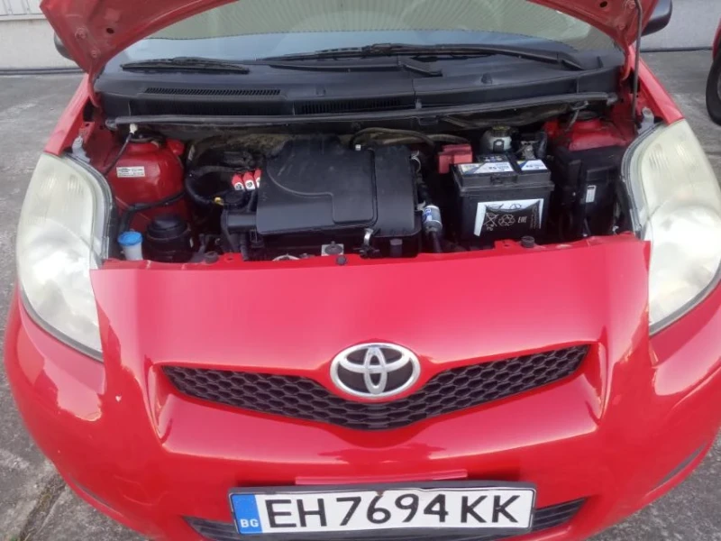 Toyota Yaris, снимка 12 - Автомобили и джипове - 47999252