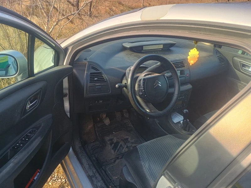 Citroen C4 1.6 16v, снимка 4 - Автомобили и джипове - 48280786