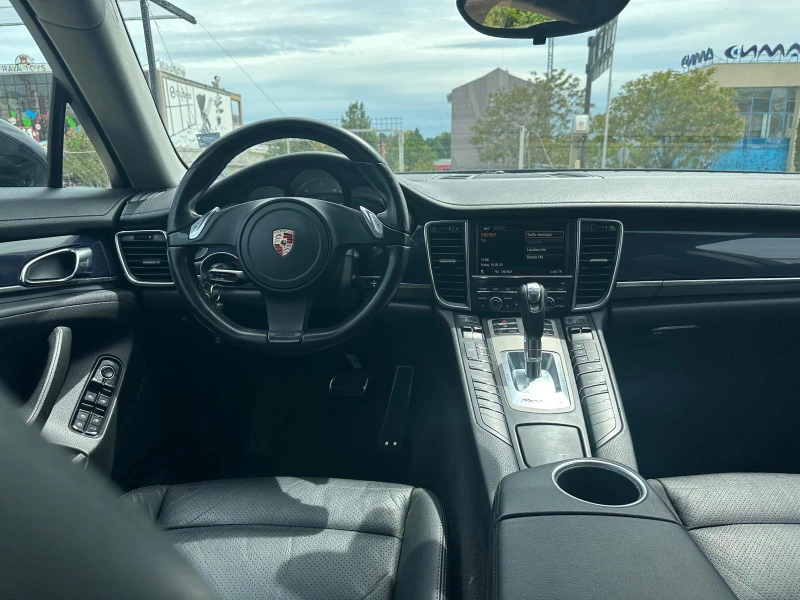 Porsche Panamera 3.0D* AIRMAT* Сервизна история, снимка 9 - Автомобили и джипове - 50314813