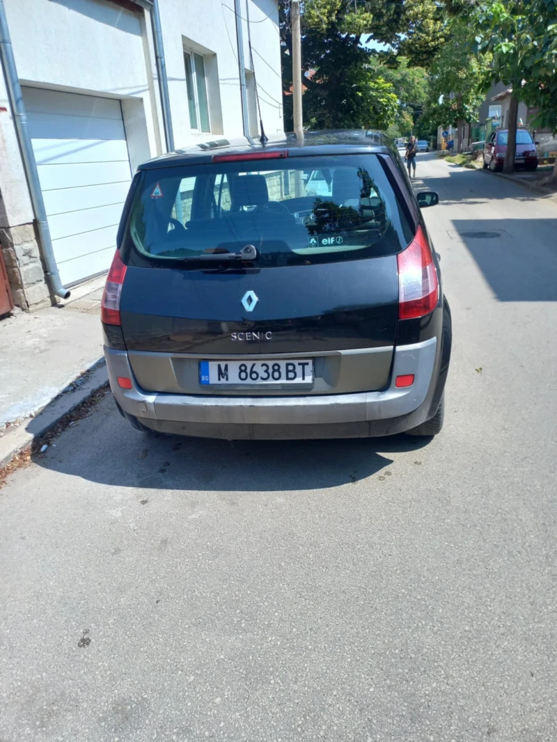 Renault Scenic 1.6 i, снимка 5 - Автомобили и джипове - 50823353