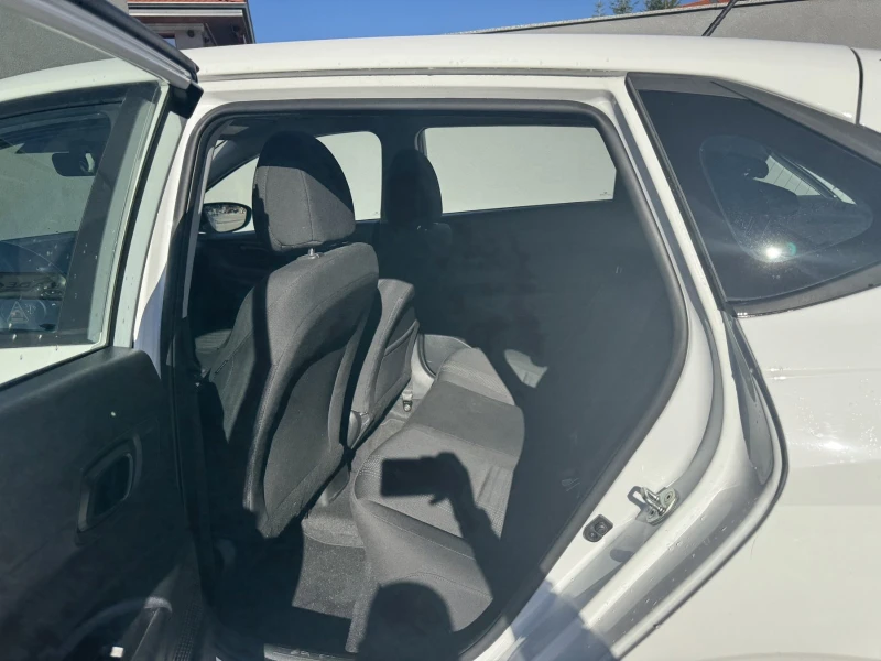 Hyundai I20 1.2 MPi, снимка 16 - Автомобили и джипове - 52421123