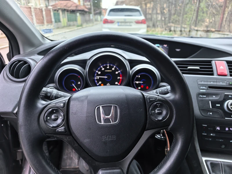 Honda Civic 1.4 Sport, снимка 8 - Автомобили и джипове - 52667123