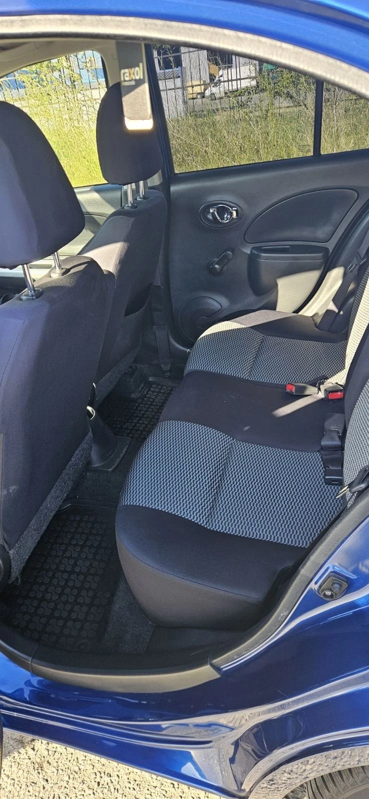 Nissan Micra K13 1.2 80кс, снимка 15 - Автомобили и джипове - 54726130