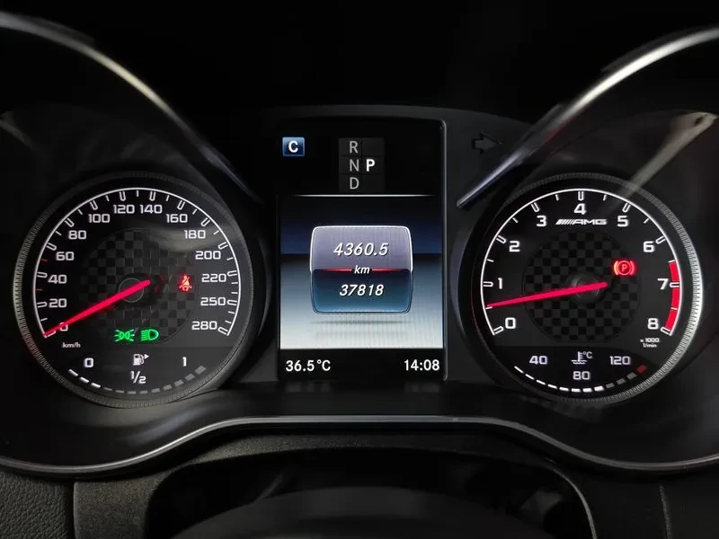 Mercedes-Benz C 43 AMG 4Matic Coupe, снимка 8 - Автомобили и джипове - 55717141