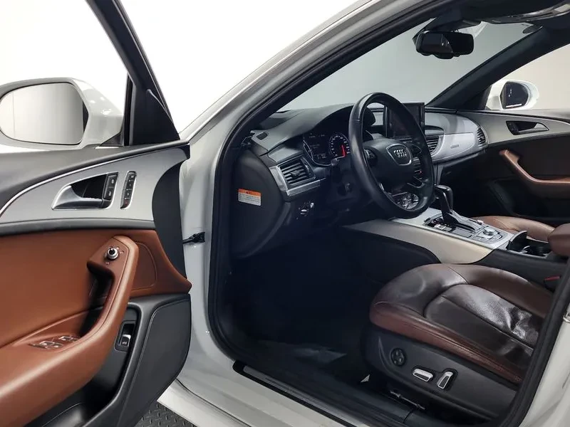 Audi A6 2.0 TFSI Quattro - САМО 30% АВАНС, снимка 10 - Автомобили и джипове - 56293651