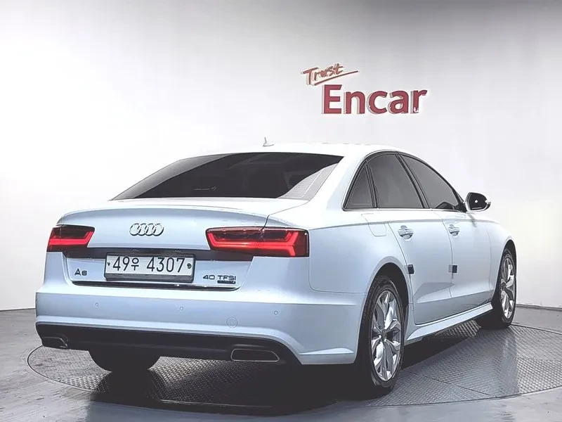 Audi A6 2.0 TFSI Quattro - САМО 30% АВАНС, снимка 2 - Автомобили и джипове - 56293651