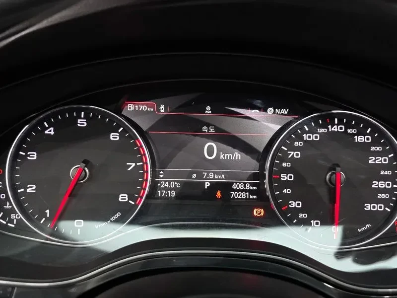 Audi A6 3.0 Tfsi Quattro C7, снимка 8 - Автомобили и джипове - 56562501