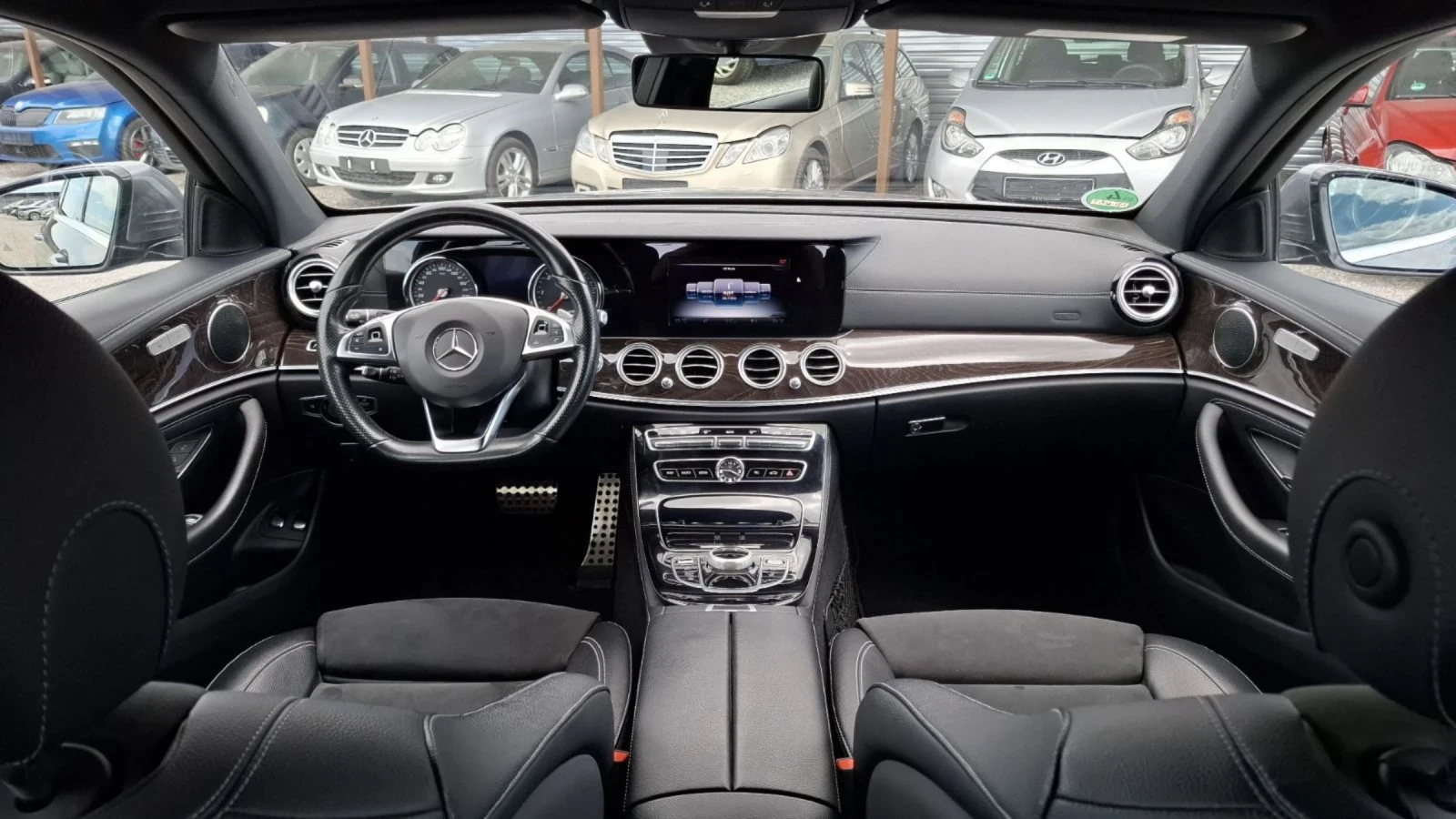 Mercedes-Benz E 220 d AMG NOV VNOS GERMANY - изображение 10