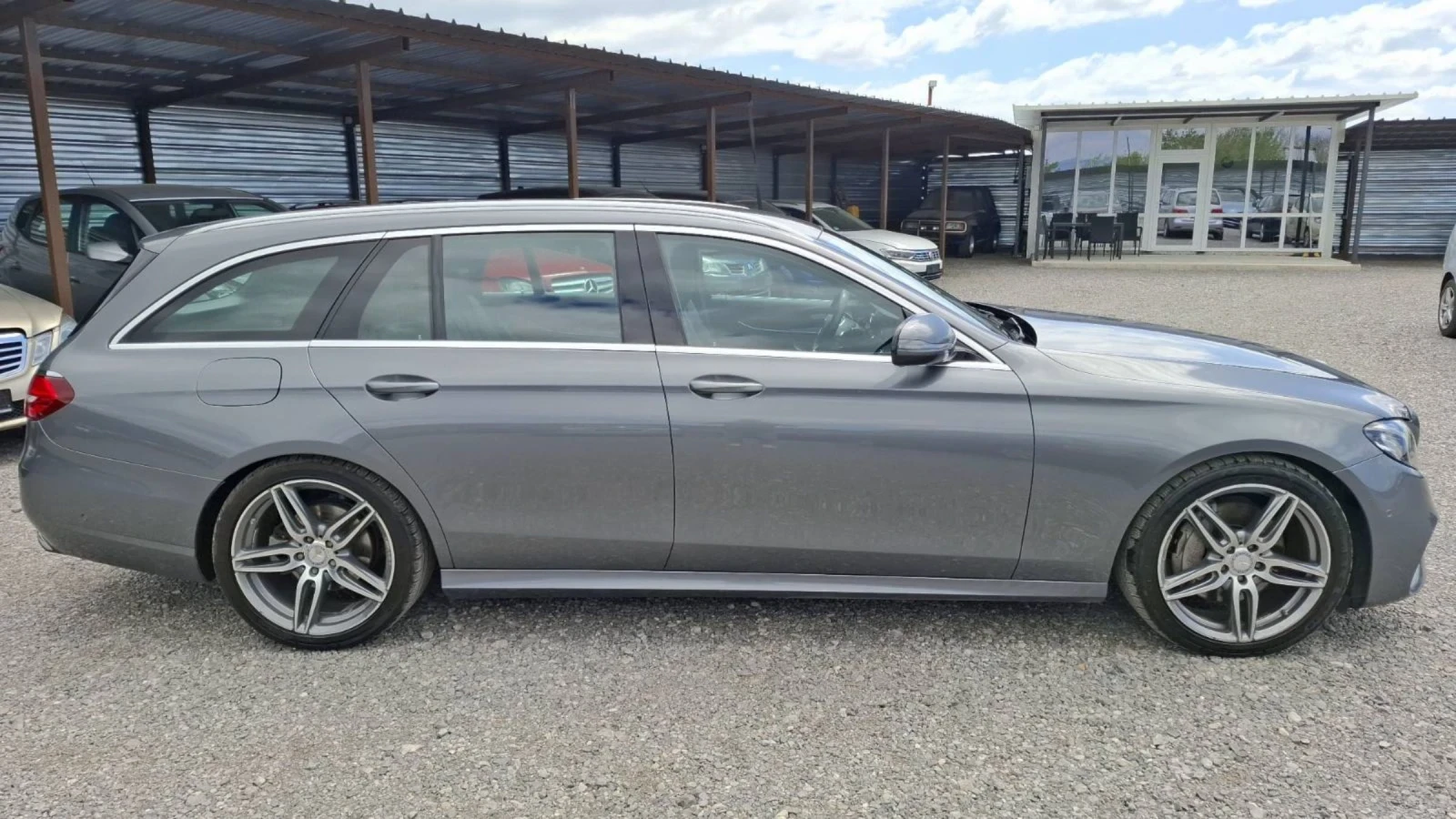 Mercedes-Benz E 220 d AMG NOV VNOS GERMANY - изображение 4