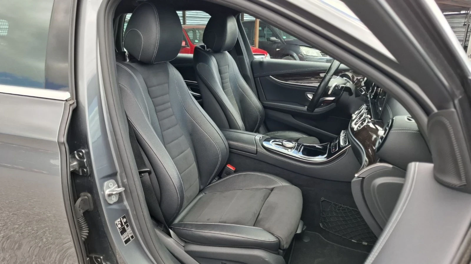 Mercedes-Benz E 220 d AMG NOV VNOS GERMANY | Mobile.bg — изображение 14