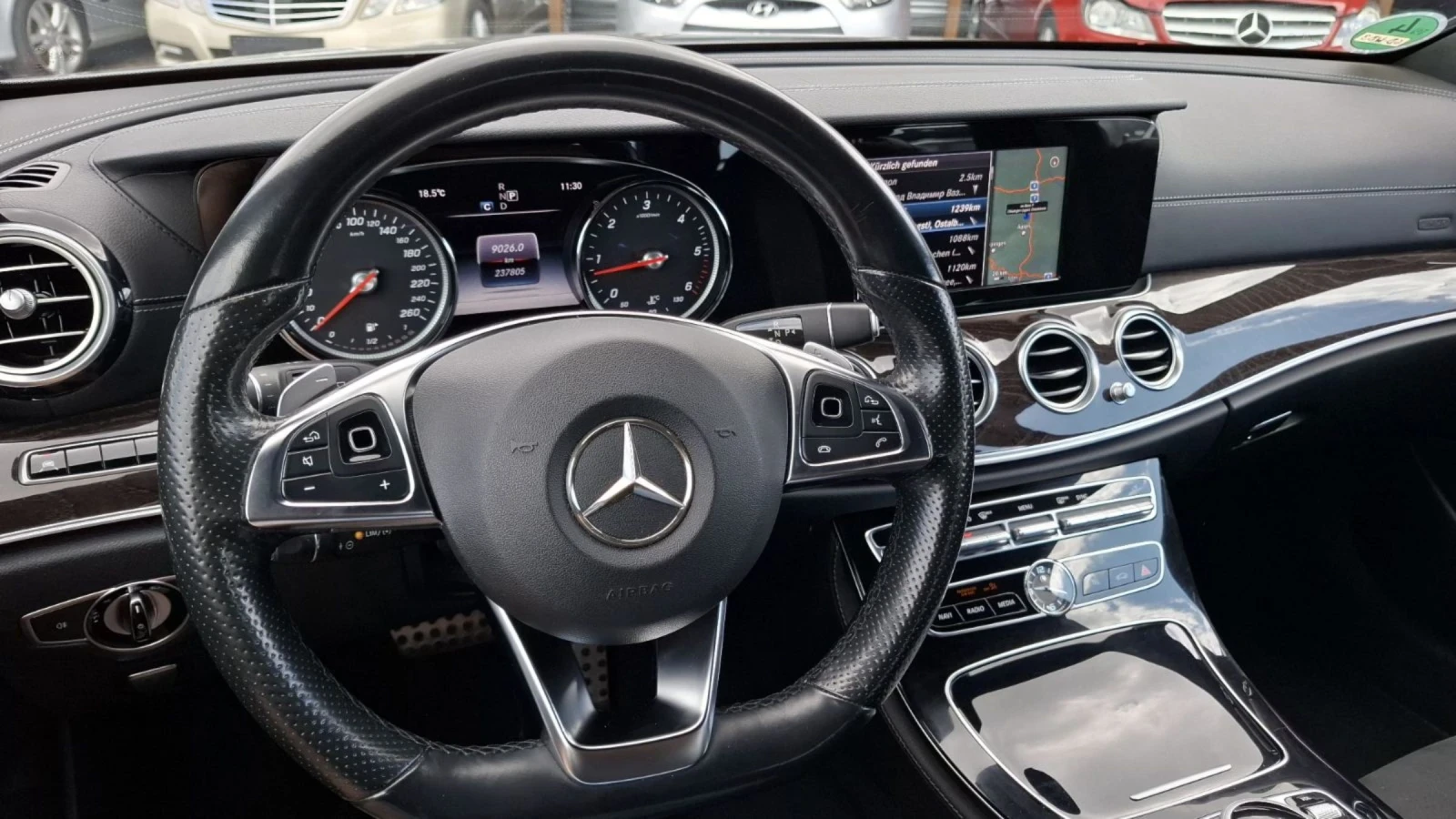 Mercedes-Benz E 220 d AMG NOV VNOS GERMANY | Mobile.bg — изображение 12